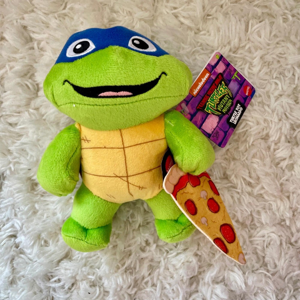 Nickelodeon Teenage‎ Mutant Ninja Turtles Leonardo Plush Toy with Pizza Slice